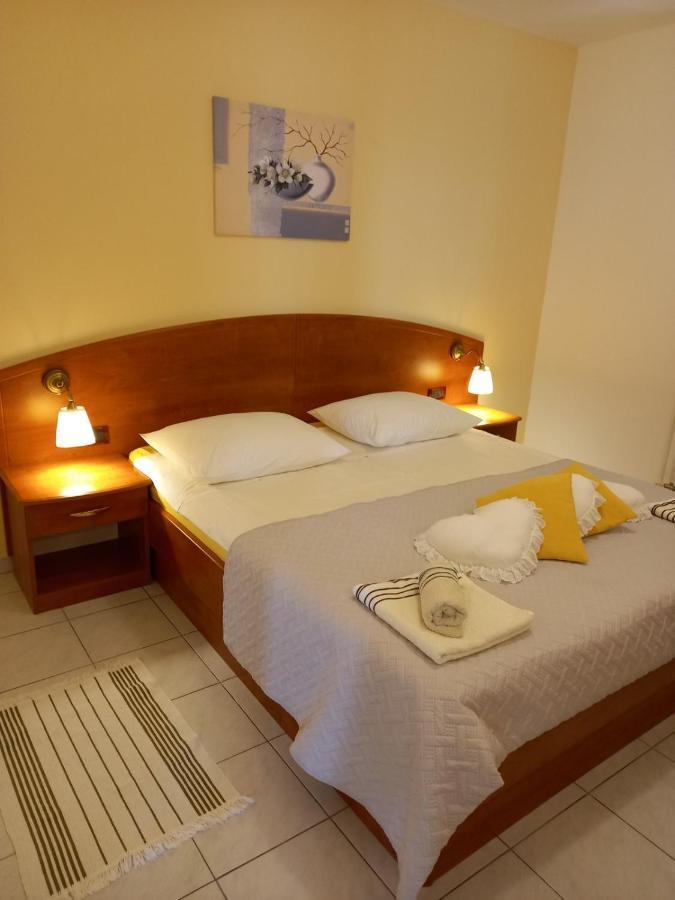 Apartman Katica Banjol Luaran gambar