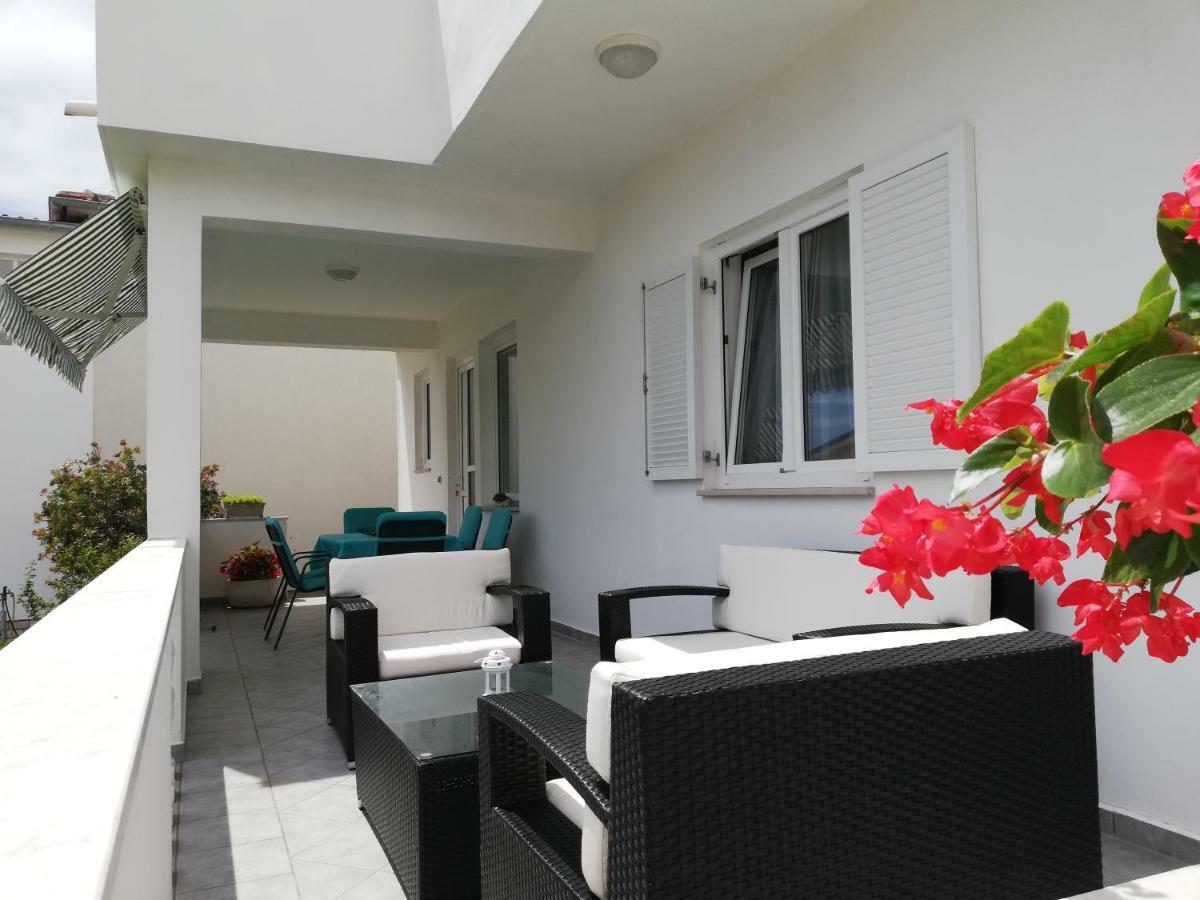 Apartman Katica Banjol Luaran gambar