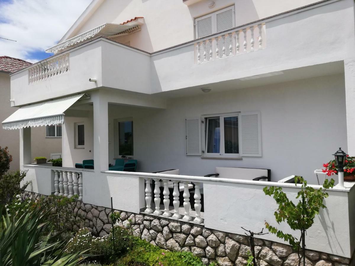 Apartman Katica Banjol Luaran gambar